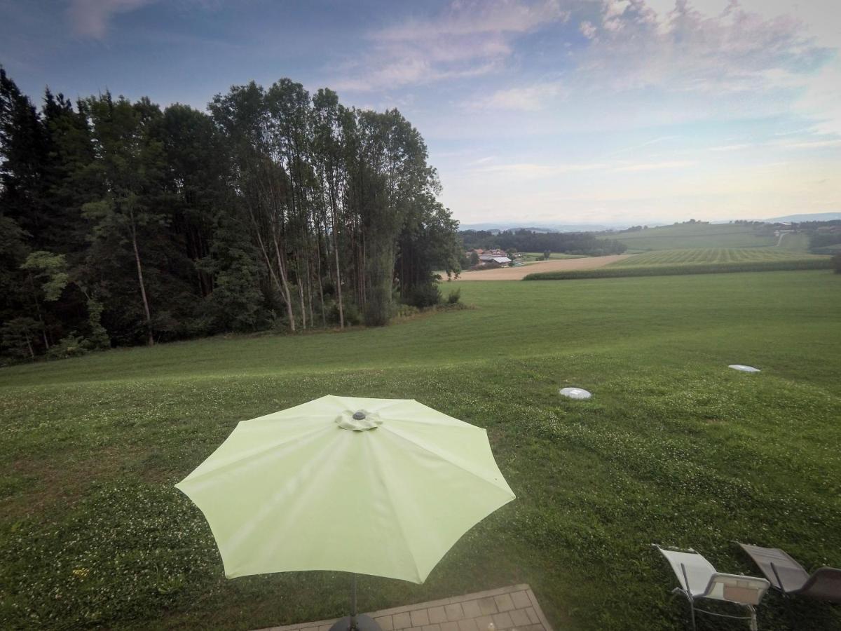 Ferienwohnung Im Bayerischen Wald Tittling エクステリア 写真